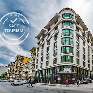 Mare Park & Hotel